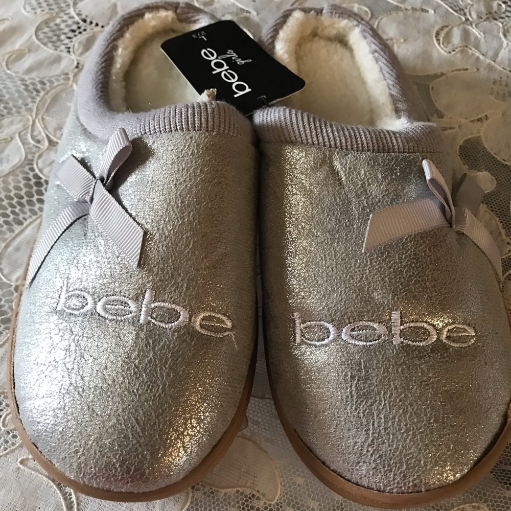 BeBe Girls sz L 2/3 Silver Slippers